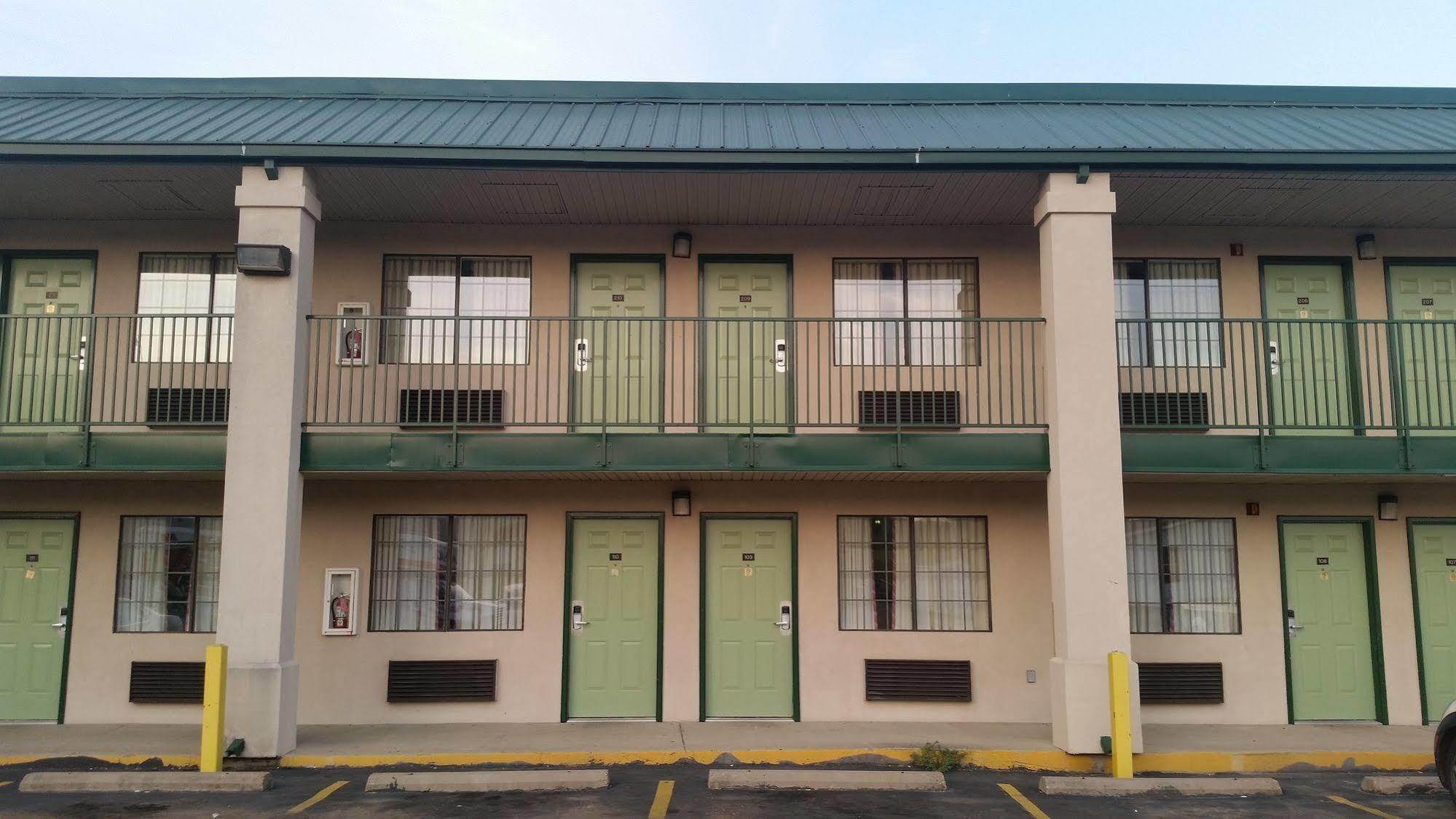 Travel Inn Vicksburg Exterior photo